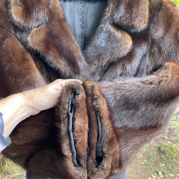 Elegant Dark Mink Fur Jacket Bolero From Germany Clean No Monogram - Picture 2 of 4